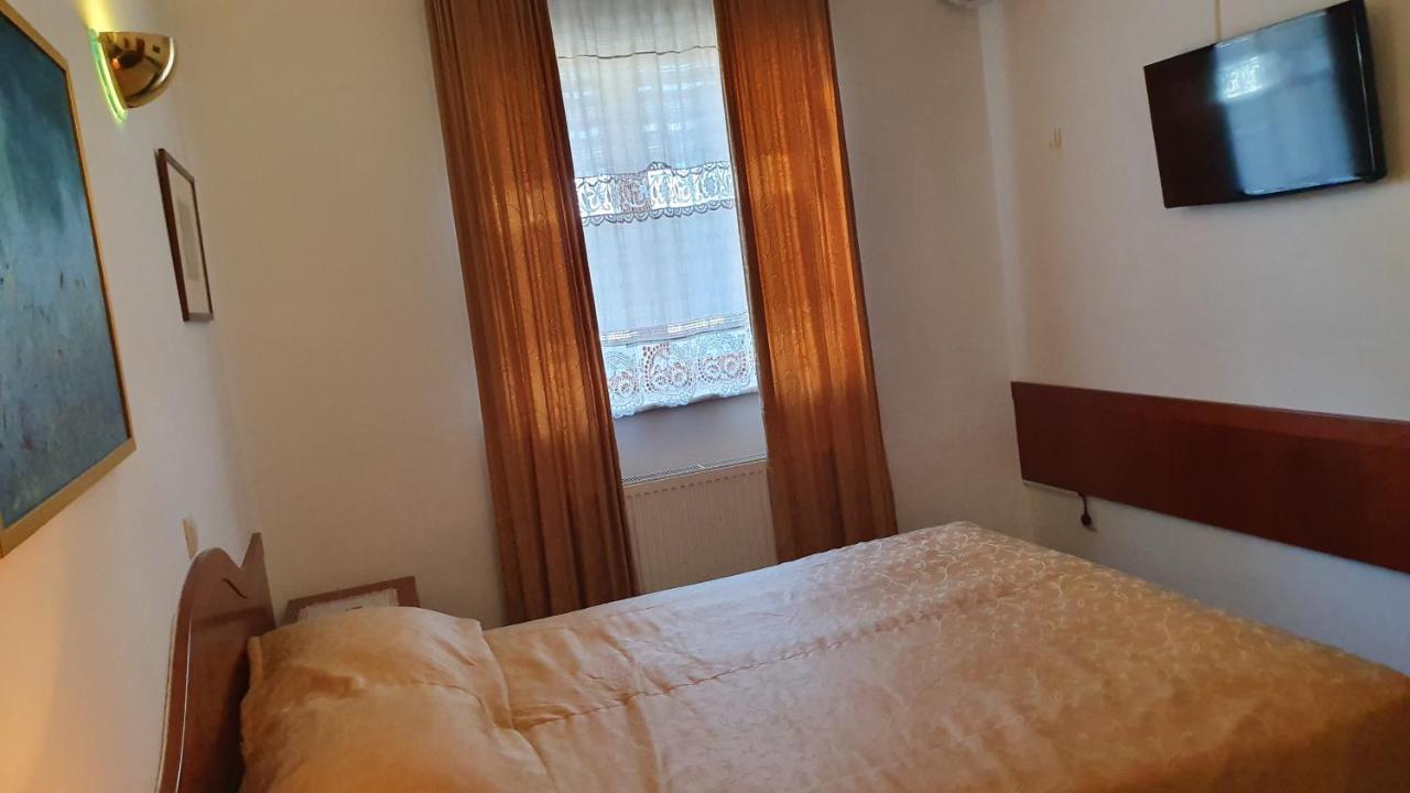 Hotel Sporn Radomlje Luaran gambar