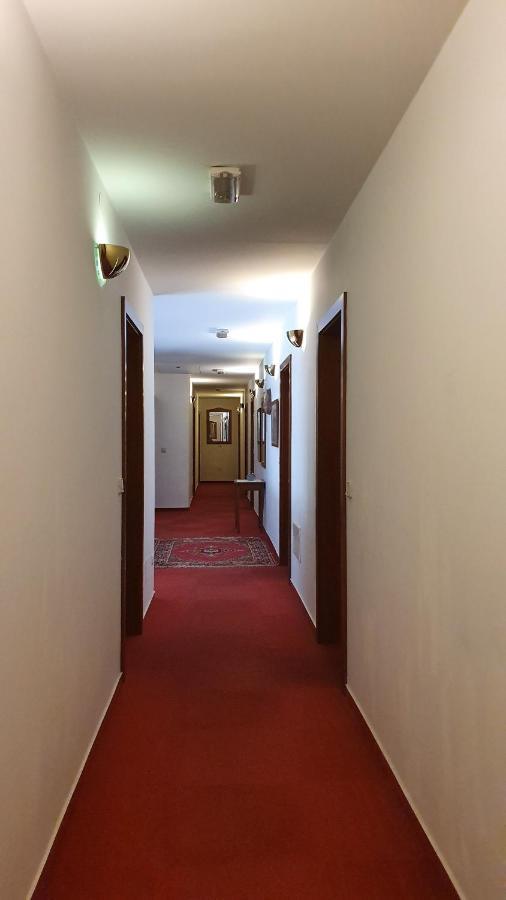 Hotel Sporn Radomlje Luaran gambar